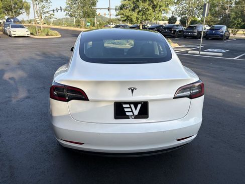 Used 2018 Tesla Model 3 Long Range RWD image 7