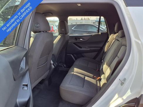 Used 2025 Chevrolet Equinox LT image 11