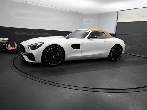 Used 2018 Mercedes-Benz AMG GT Roadster image 9