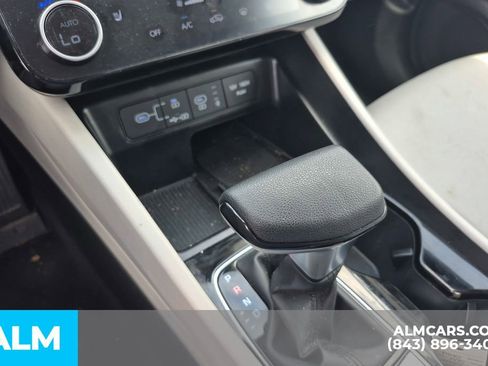 Used 2025 Hyundai Tucson SEL FWD image 16