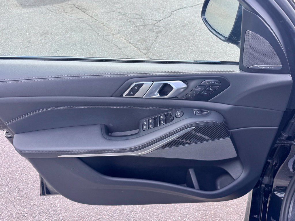 Used 2026 BMW X7 M60i AWD/4WD image 11