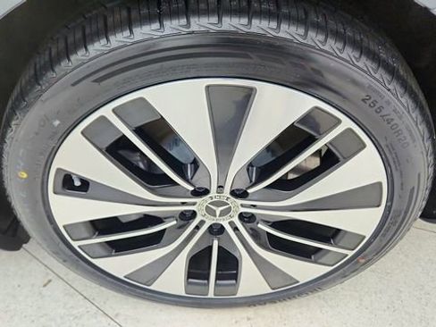 Used 2025 Mercedes-Benz EQE 350+ Sedan image 59