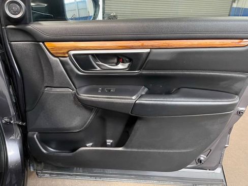 Used 2018 Honda CR-V EX-L image 11