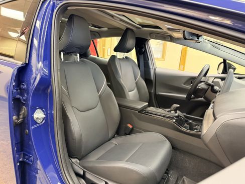Used 2024 Toyota Prius Limited image 13