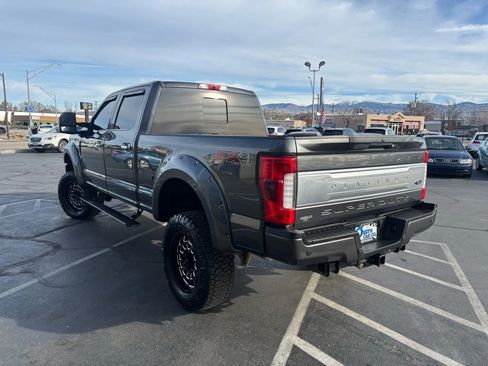 Used 2017 Ford F350 Platinum w/ Platinum Ultimate Package image 3