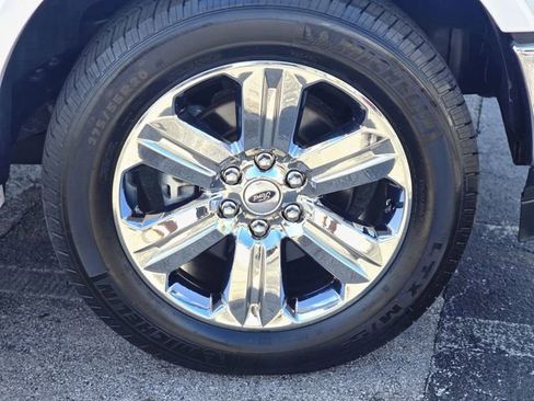 Used 2019 Ford F150 Lariat w/ Equipment Group 502A Luxury image 6