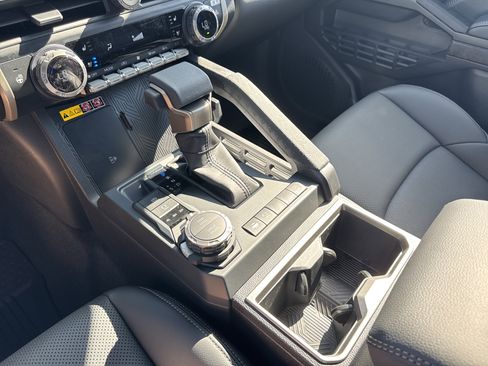 New 2025 Toyota Tacoma Limited AWD/4WD image 12