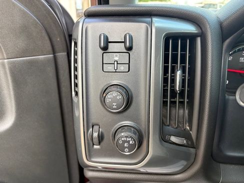 Used 2016 Chevrolet Silverado 1500 LT w/ All Star Edition image 23