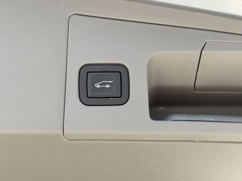 Certified 2023 Cadillac XT5 Premium Luxury image 12