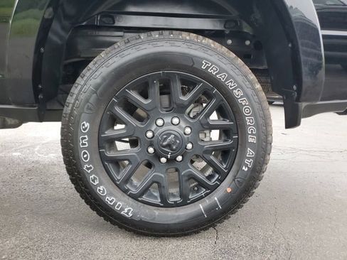 Used 2025 RAM 2500 Limited AWD/4WD image 12