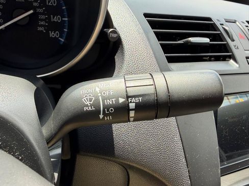 Used 2012 MAZDA MAZDA3 i Touring FWD image 27