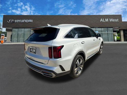 Used 2023 Kia Sorento SX Prestige AWD/4WD image 5
