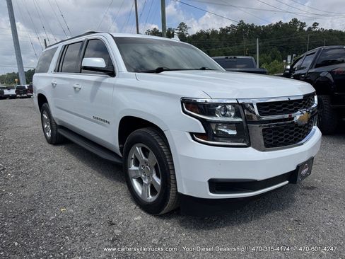 Used 2016 Chevrolet Suburban LT AWD/4WD image 5