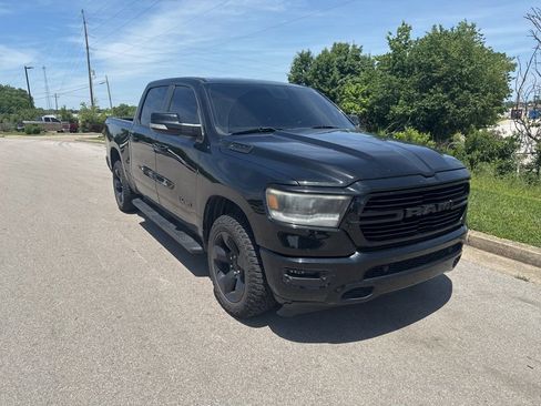 Used 2019 RAM 1500 Big Horn AWD/4WD image 2