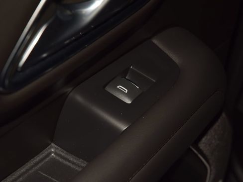 Used 2023 Chevrolet Tahoe High Country AWD/4WD image 47