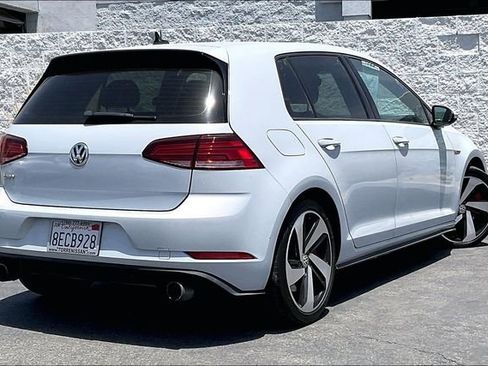 Used 2018 Volkswagen GTI SE w/ SE Leather Package FWD image 13
