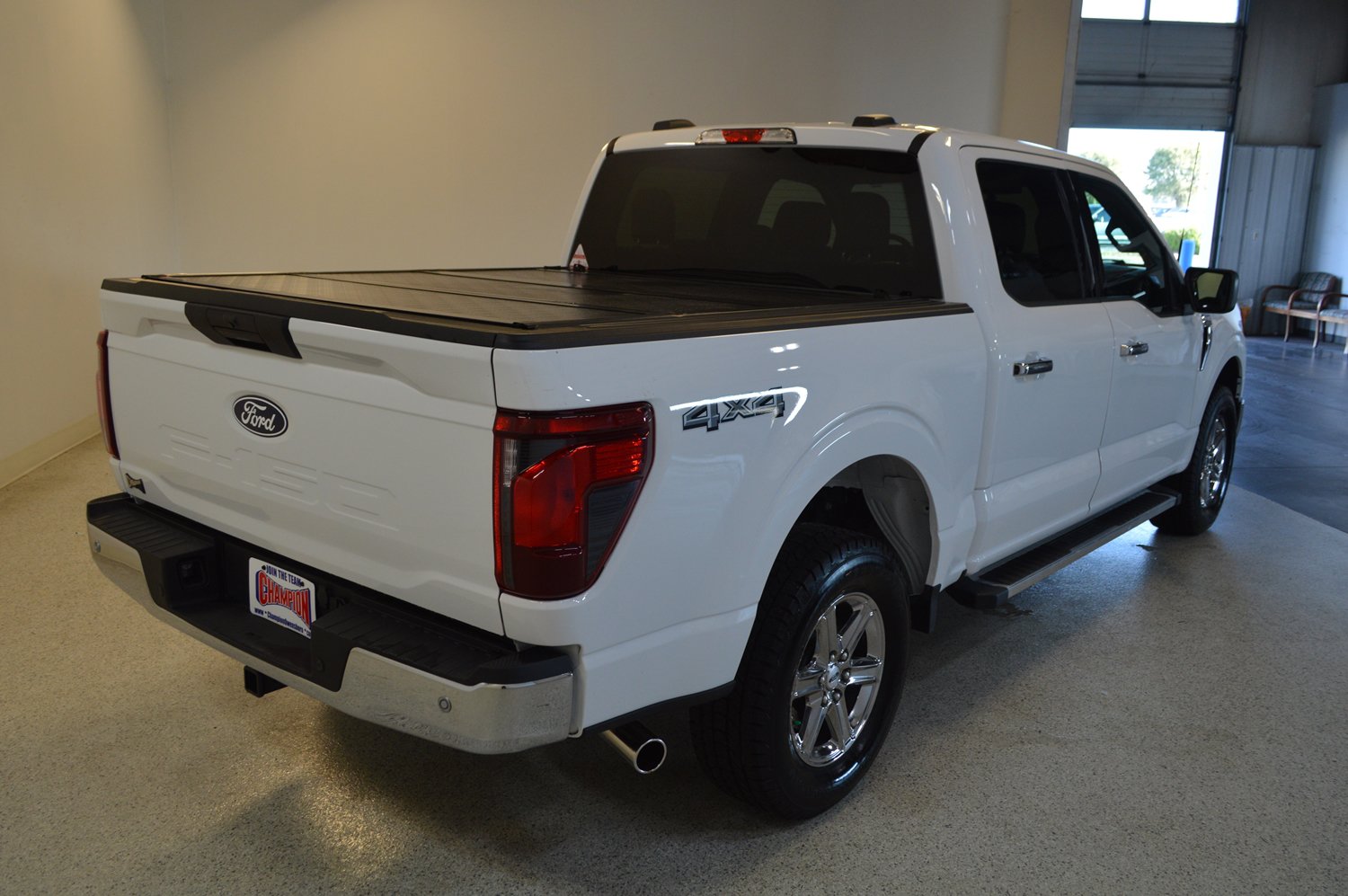 Used 2025 Ford F150 XLT w/ Equipment Group 301A Standard AWD/4WD image 3