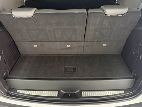 Used 2016 Chevrolet Tahoe LT w/ Luxury Package image 31