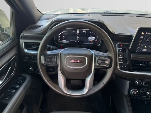 Used 2022 GMC Yukon SLT image 13