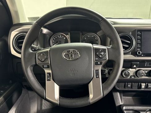 Certified 2023 Toyota Tacoma SR5 AWD/4WD image 27
