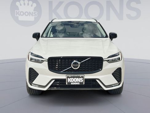 Certified 2023 Volvo XC60 B5 Plus w/ Climate Package AWD/4WD image 19