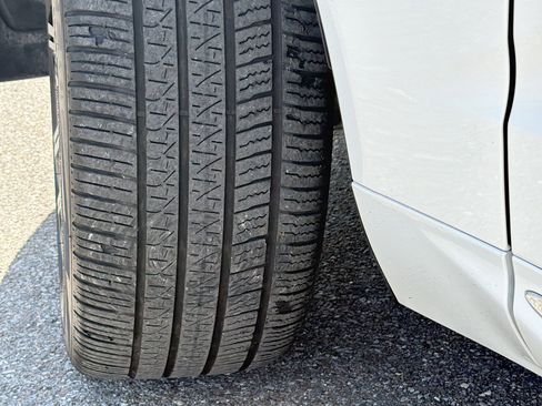 Used 2023 Volvo XC60 B5 Ultimate w/ Climate Package image 42