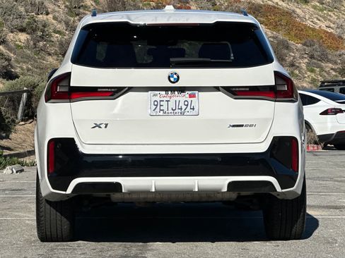 Certified 2023 BMW X1 xDrive28i w/ M Sport Package image 9