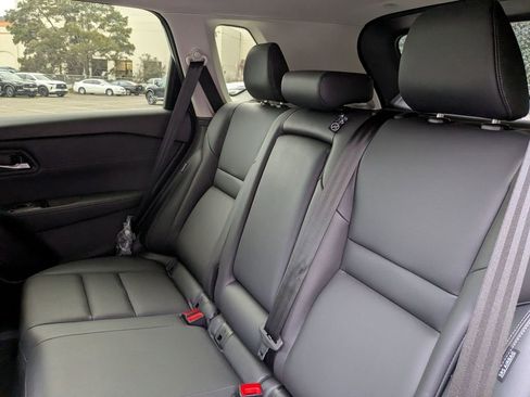 New 2025 Nissan Rogue SL image 25