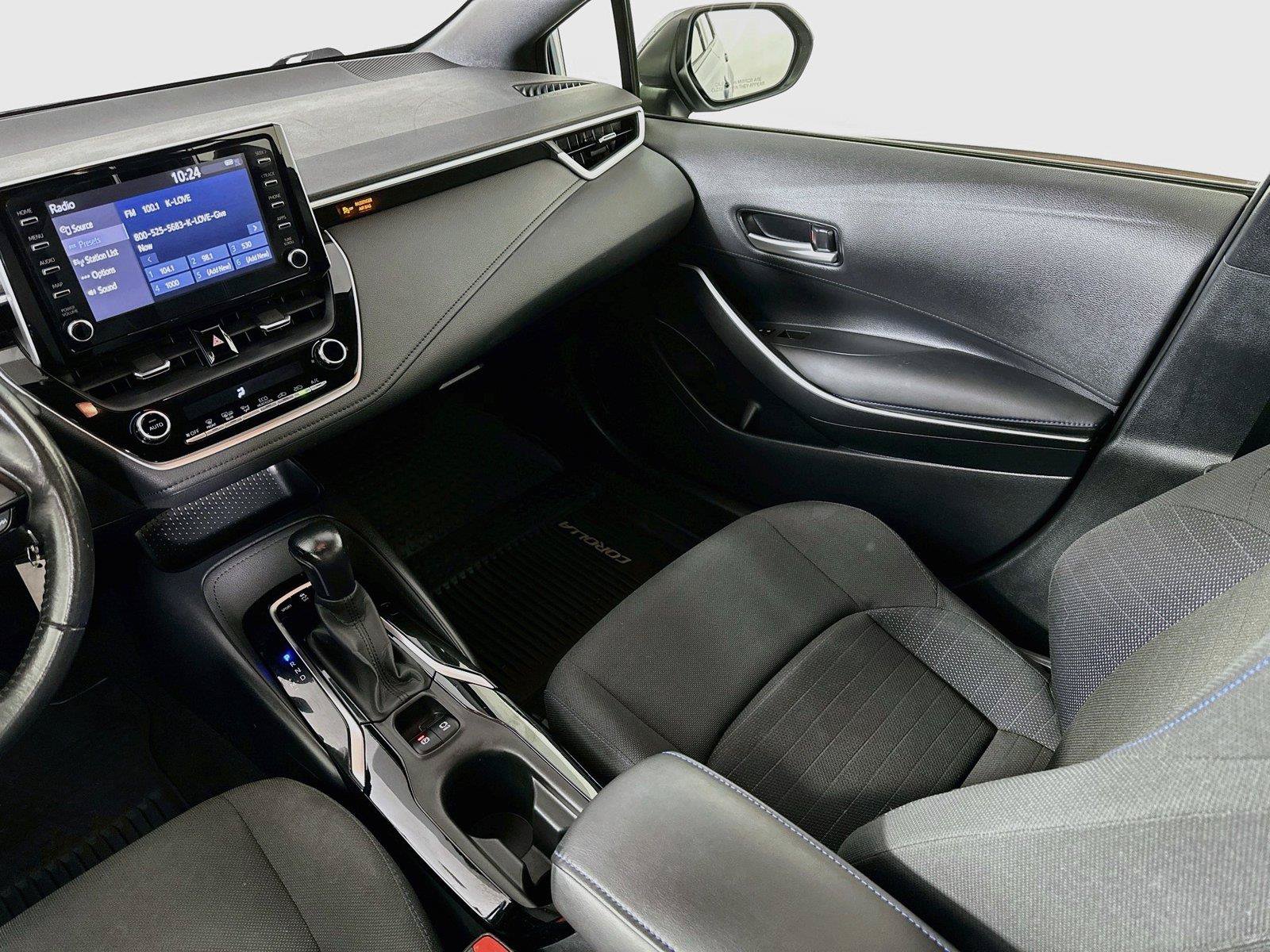 Used 2020 Toyota Corolla SE FWD image 23