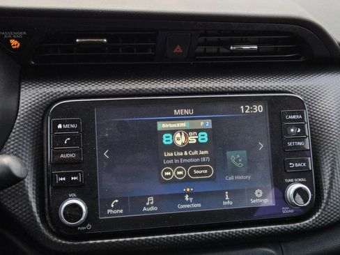 Used 2022 Nissan Kicks SV image 19