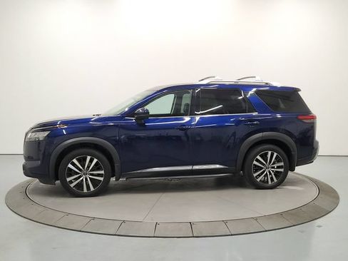 Used 2023 Nissan Pathfinder Platinum AWD/4WD image 4
