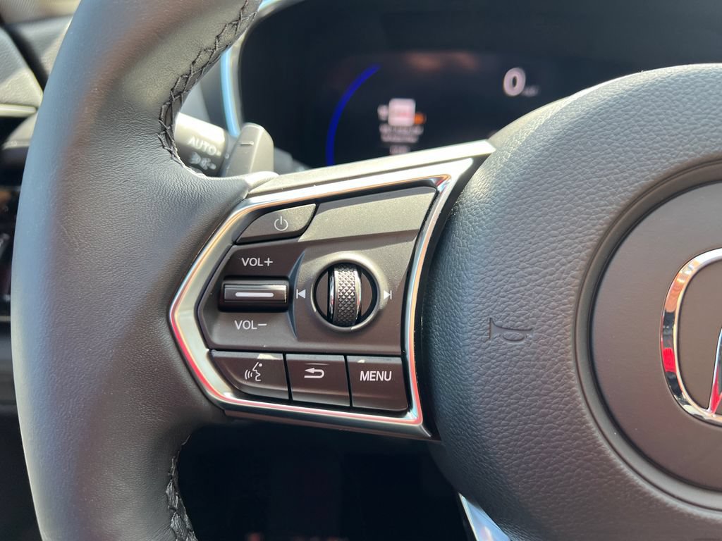 Certified 2026 Acura MDX w/ Technology Package FWD image 21