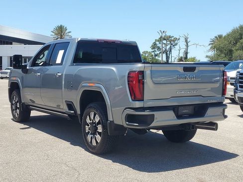 Used 2024 GMC Sierra 2500 Denali w/ Denali Reserve Package AWD/4WD image 4