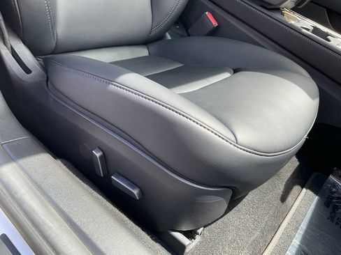 Used 2022 Tesla Model 3 RWD image 65