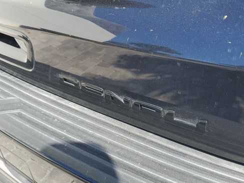 Used 2023 GMC Yukon XL Denali Ultimate w/ LPO, Floor Liner Package image 8