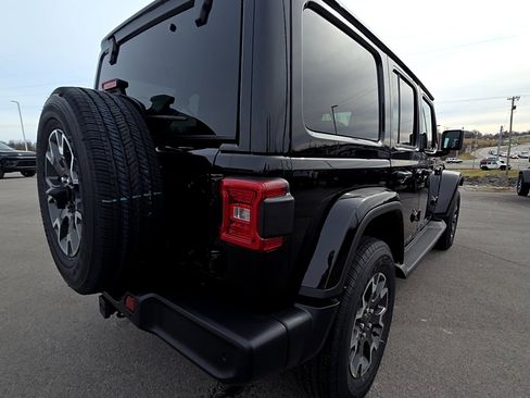 New 2026 Jeep Wrangler Unlimited Sahara image 5