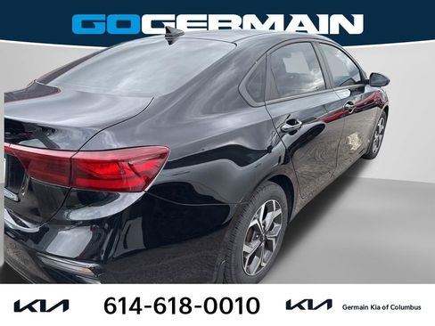 Certified 2019 Kia Forte LXS FWD image 5
