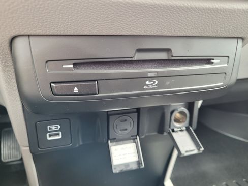 Used 2024 Honda Odyssey Elite image 20