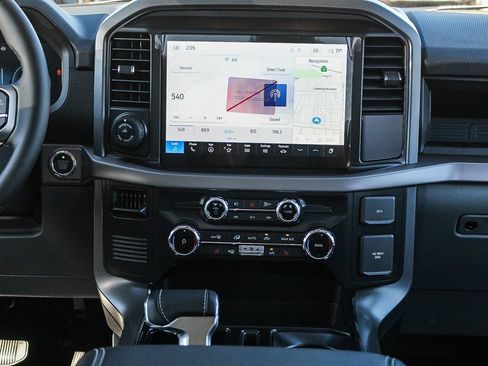 New 2025 Ford F150 Lightning XLT image 14