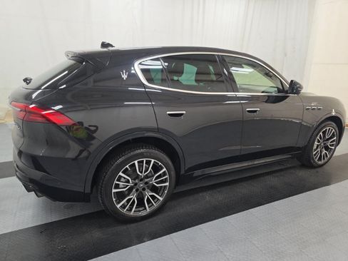 Used 2023 Maserati Grecale GT AWD/4WD image 2