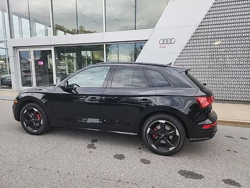 Used 2019 Audi SQ5 Premium Plus w/ Premium Plus Package AWD/4WD image 3