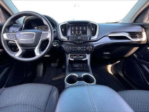 Used 2022 GMC Terrain SLE w/ Driver Convenience Package FWD image 21