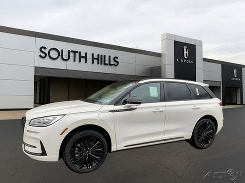 New 2026 Lincoln Corsair Grand Touring image 8