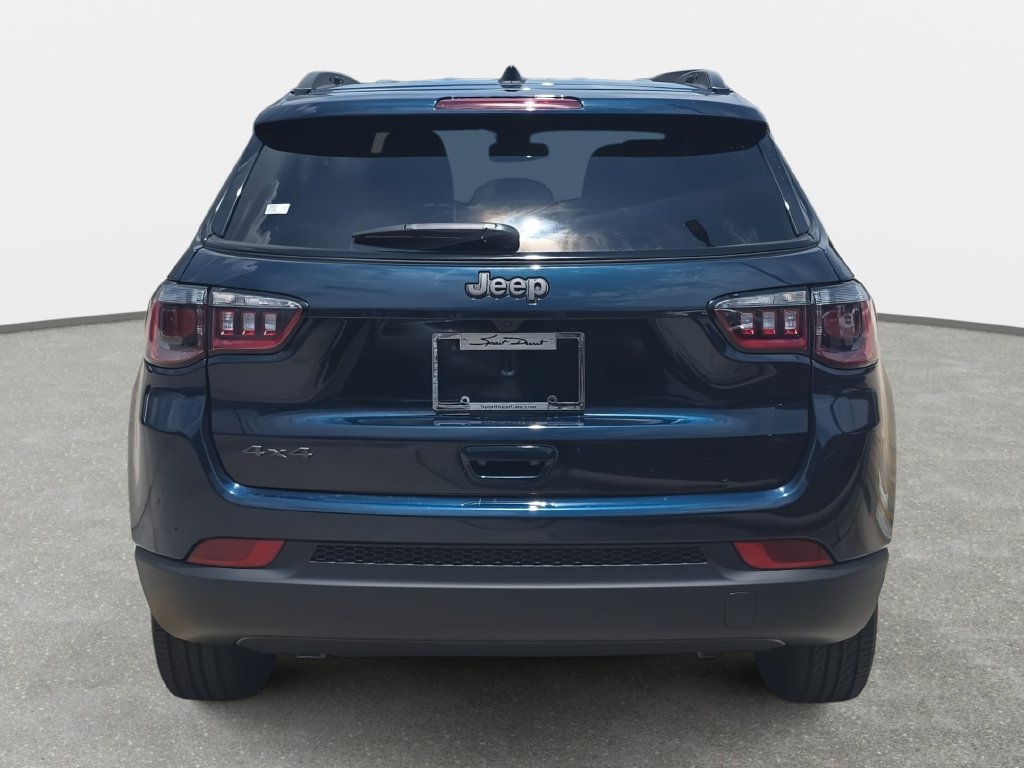New 2026 Jeep Compass Latitude AWD/4WD image 6