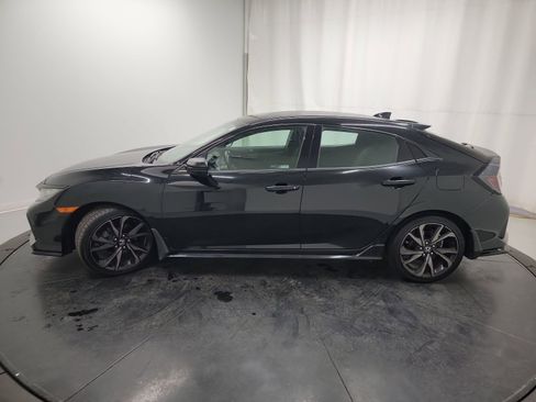 Used 2019 Honda Civic Sport image 4