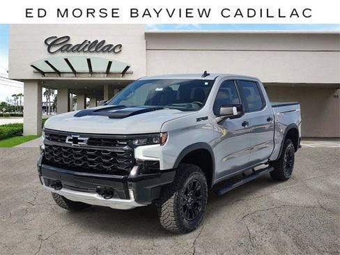 Used 2025 Chevrolet Silverado 1500 ZR2 w/ Technology Package image 1