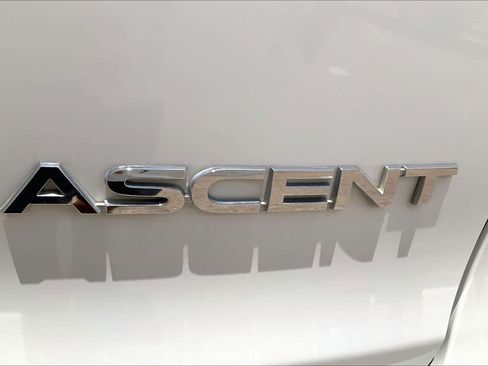 Used 2020 Subaru Ascent Premium w/ Sport Package AWD/4WD image 10