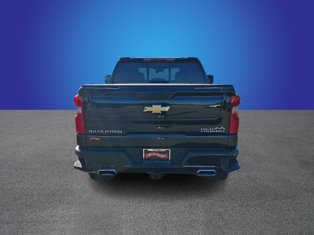 Used 2026 Chevrolet Silverado 1500 High Country w/ High Country Premium Package AWD/4WD image 5
