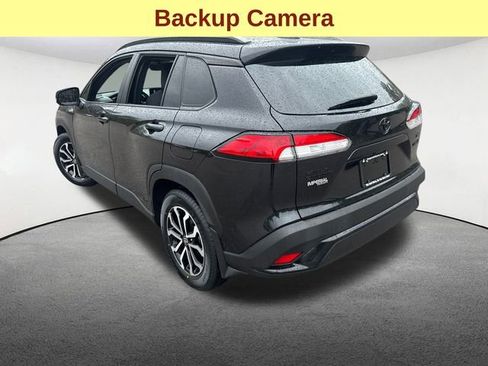 Certified 2024 Toyota Corolla Cross SE image 11