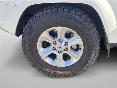 Used 2023 Toyota 4Runner SR5 Premium image 24